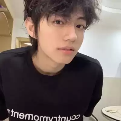 杨思萱